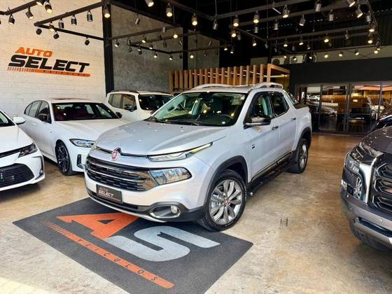 FIAT TORO 2.0 16V TURBO DIESEL VOLCANO 4WD AT9